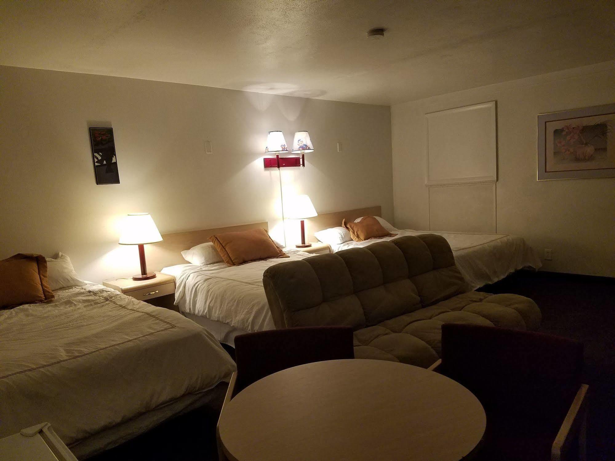 Downtown Xenion Motel Laramie Eksteriør bilde